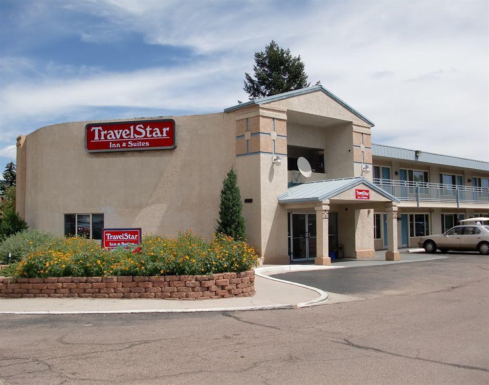 Travelstar Inn & Suites Colorado Springs Dış mekan fotoğraf